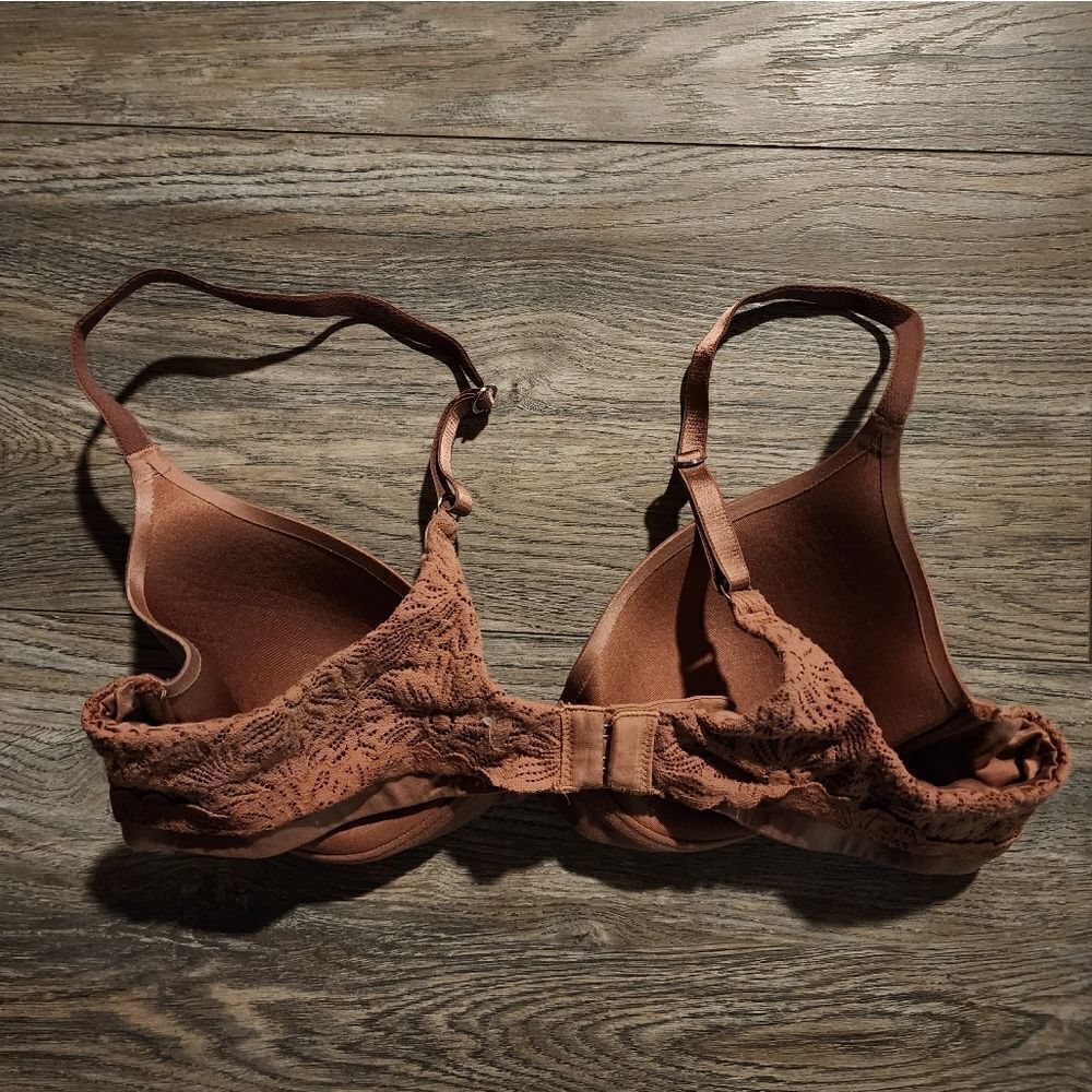Aerie • Real Sunnie Full Coverage Lightly Lined Blossom Lace Trim Bra - Picture 2 of 2